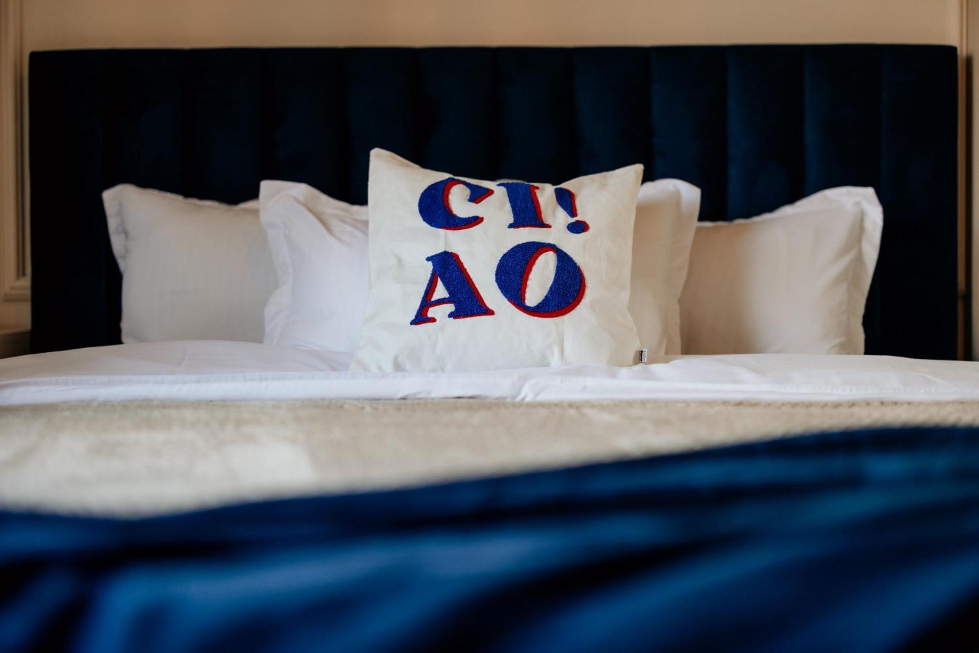 Decebal Central Studio - Elegant And Cozy Stay Arad Extérieur photo